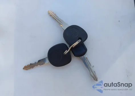 2005 Chevrolet Silverado 1500 Ls from USA, damaged, VIN 2GCEC19T951116731